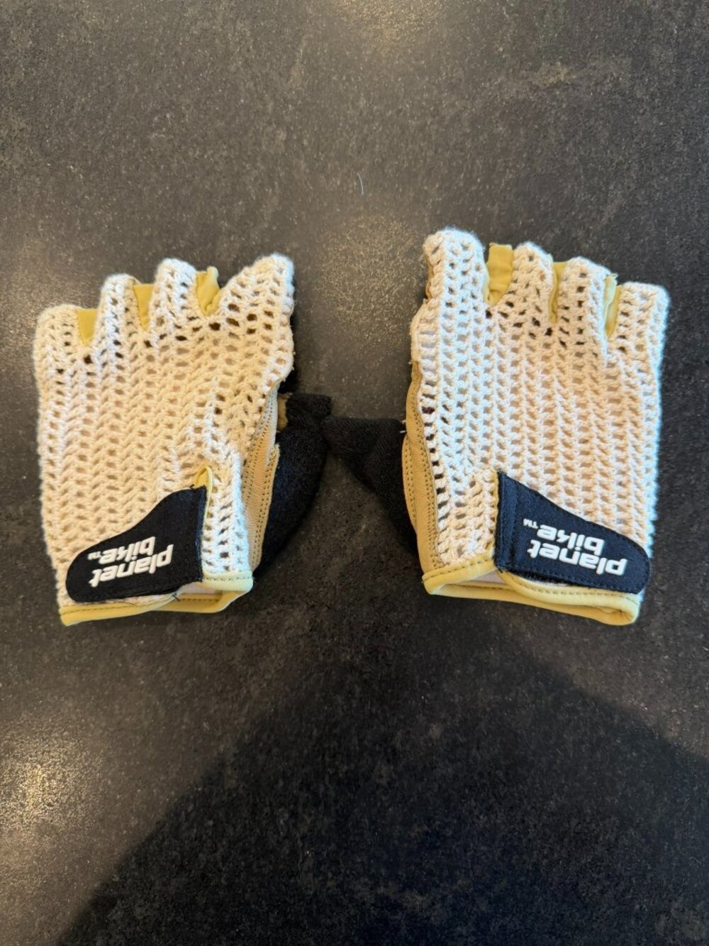 Planet Bike Kevlar Cycling Gloves Size M Fingerless Crochet Leather Padded